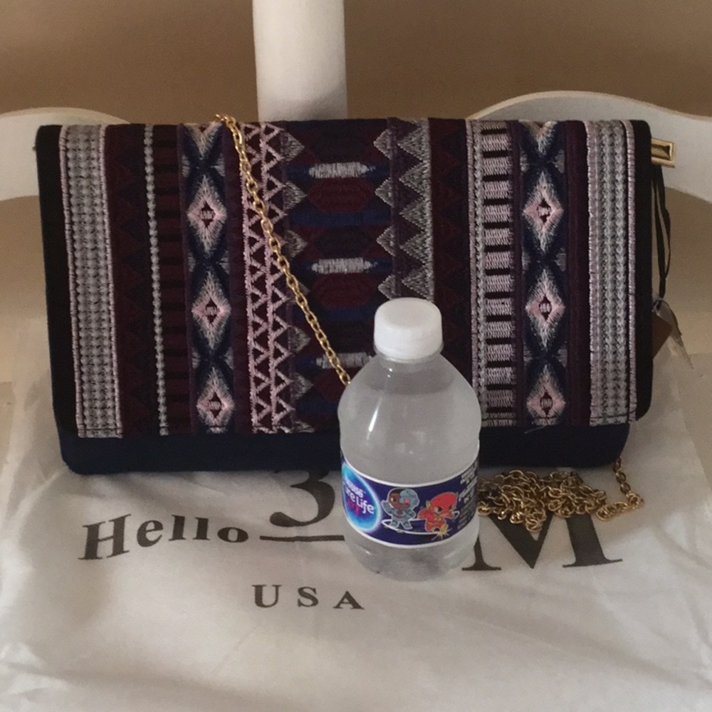 SOLD !!! NWT Aztec Suede Crossbody chain strapSO - Picture 12 of 12
